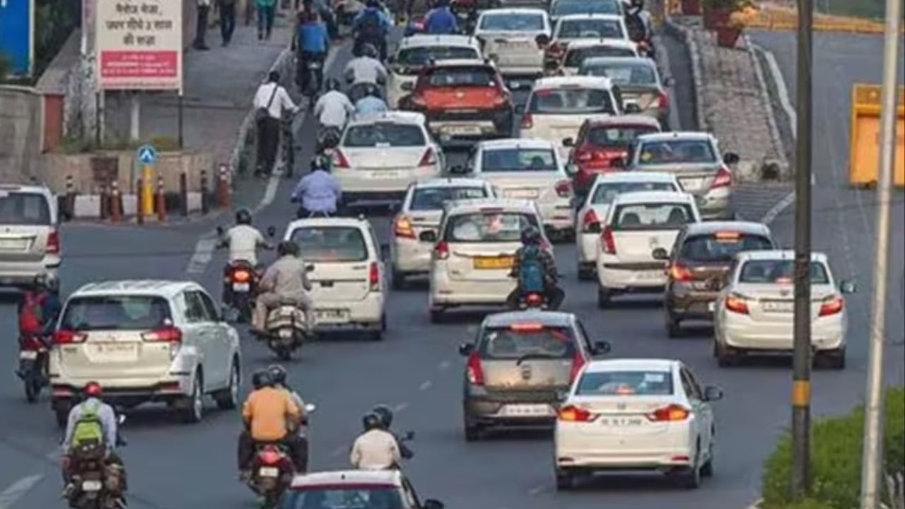 दिल्ली-NCR में 10 साल पुरानी डीजल गाड़ियों पर रोक नहीं! सुप्रीम कोर्ट ने सुनाया बड़ा फैसला