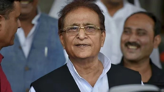 दो PAN कार्ड मामले में आज़म खान और बेटे अब्दुल्ला दोषी, कोर्ट ने सुनाई 7 साल की सज़ा